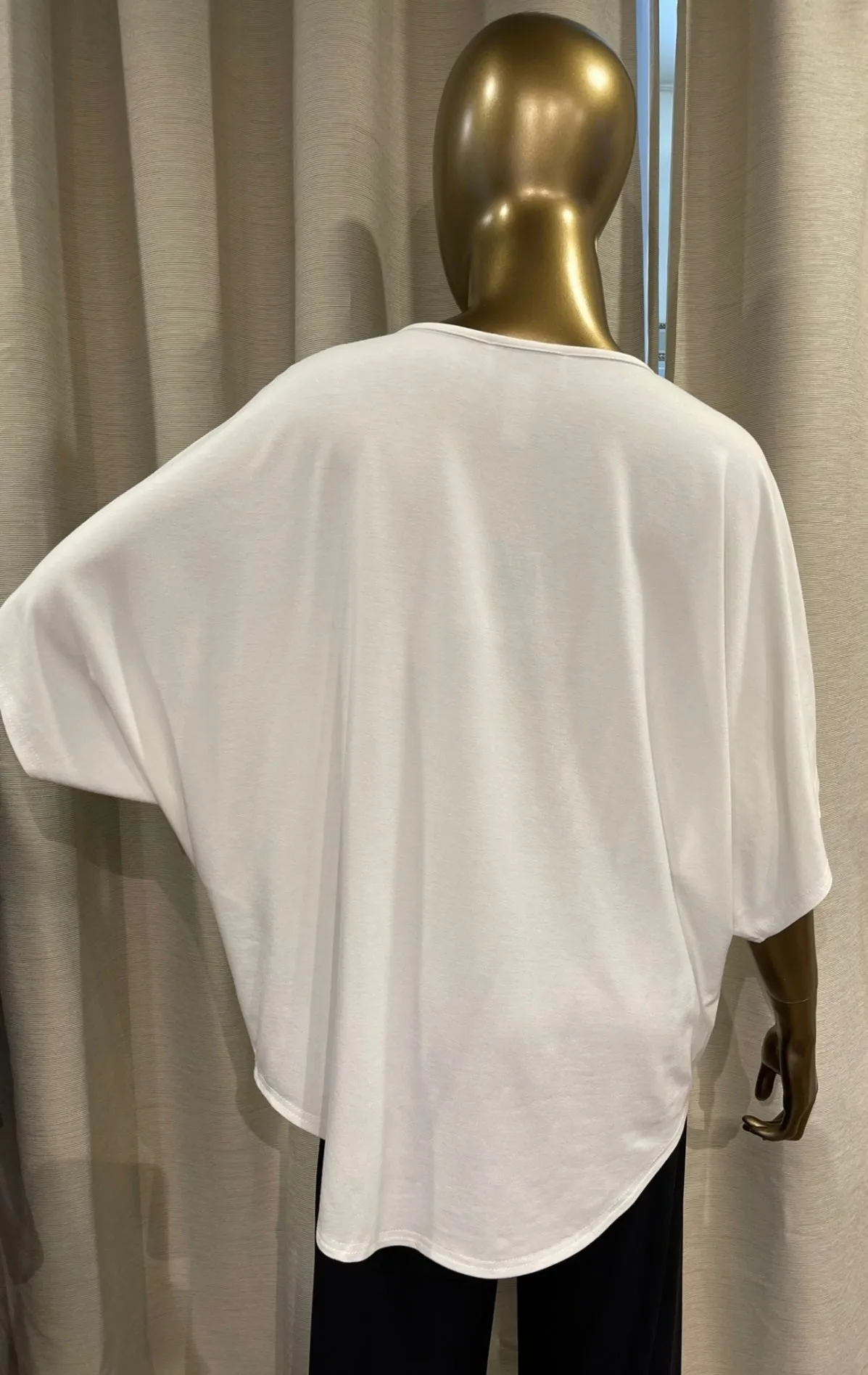 Joseph Ribkoff Deep -V- Loose-Fit Top
