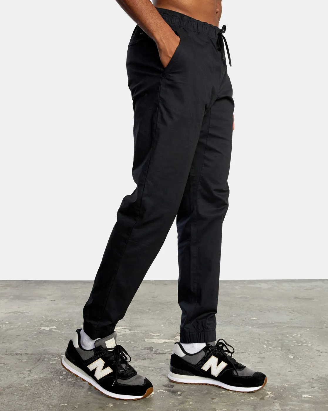 Spectrum Cuffed Track Pants - Black