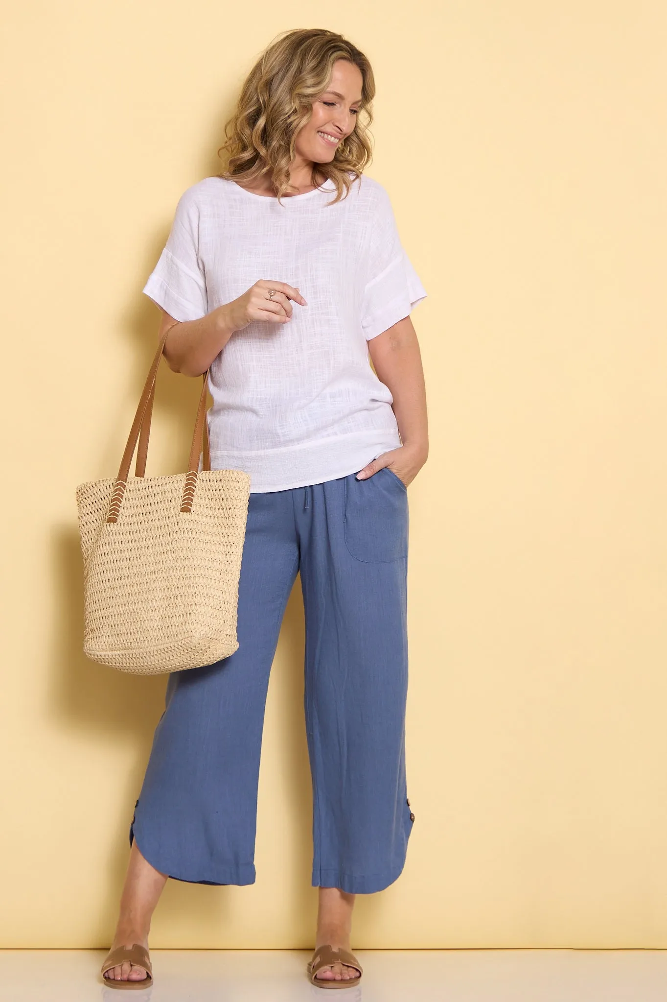 Zahns Linen Top - White