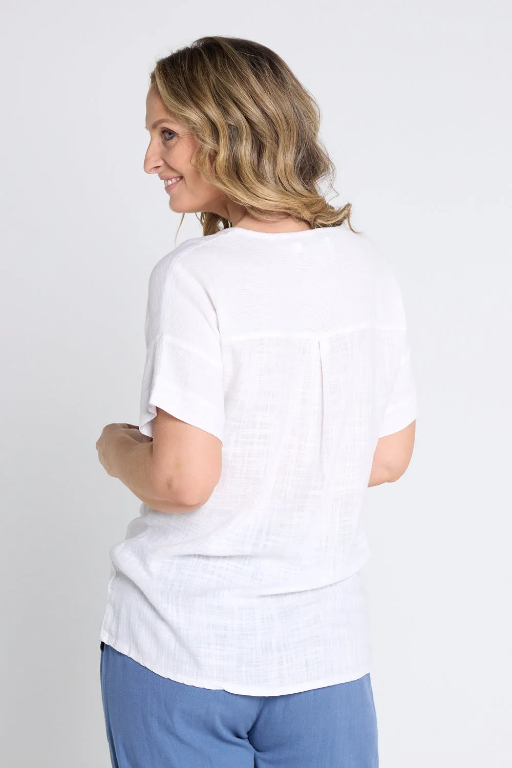 Zahns Linen Top - White